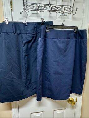 2 Classic Navy Womens Skirt - Tailored A-Line Anne Klein, Rafaella, 16W